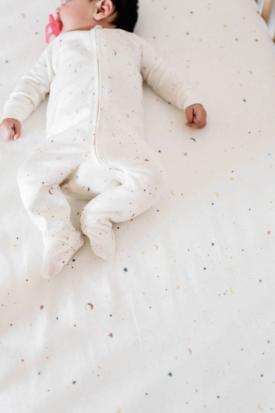 NEW PEHR babies crib sheet in white